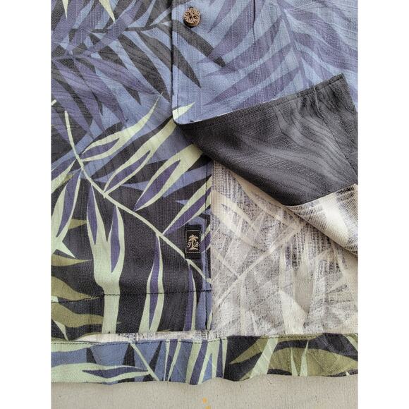 Tommy Bahama 100% Silk Tropical Palm Leaf Hawaiian Resort Vacation Button Down M - Picture 4 of 7